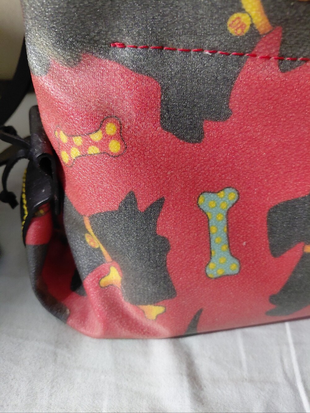 Dooney & Bourke red Scottie Pattern Satchel with Black Trim Medium Size - Picture 7 of 9